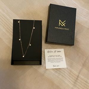 Miranda Frye necklace NWT